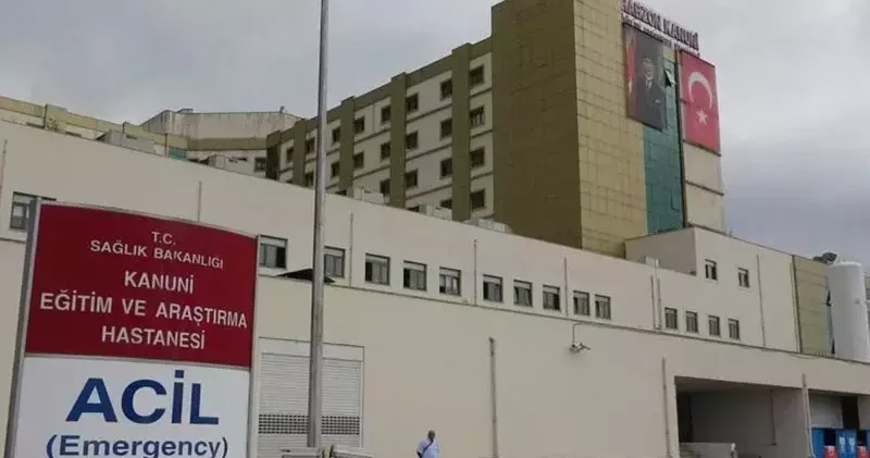 Düğünde tavuklu pilav yiyen 65 kişi, hastanelik oldu