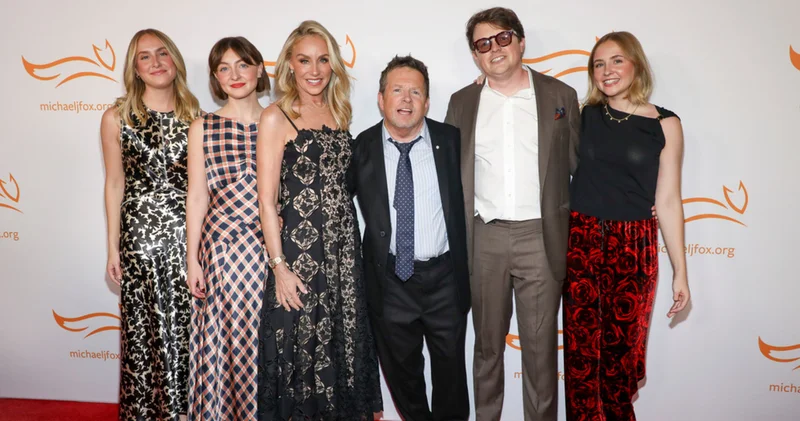 Michael J. Fox ailesiyle galaya ev sahipliği yaptı