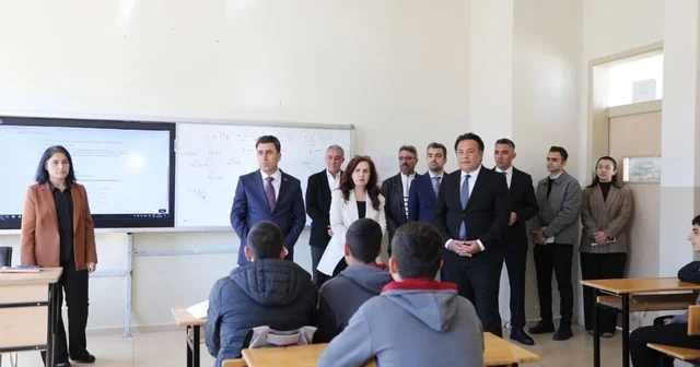 Vali Aygöl, öğrencilerle bir araya geldi Tunceli Haberleri