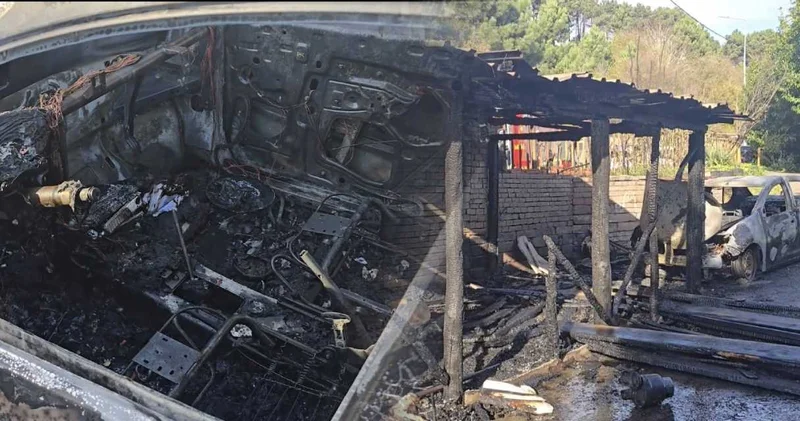 Garajda çıkan yangın otomobile sıçradı!