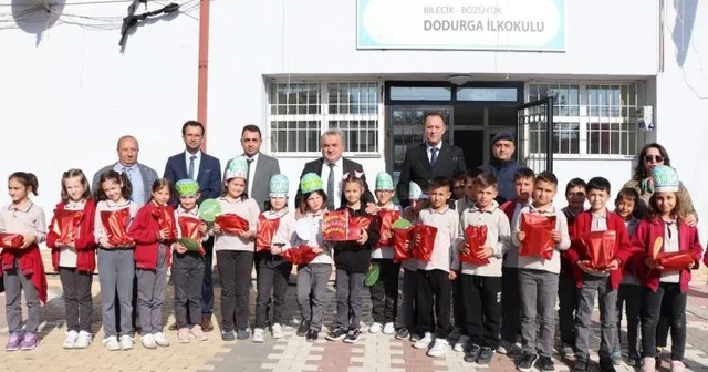 Bozüyük te kaymakam ve öğrenciler kitapla buluştu Bilecik Haberleri