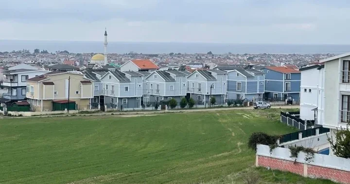 Tekirdağ ın hayalet sokağı! Adres var, sokak yok... Vatandaşlardan tepki