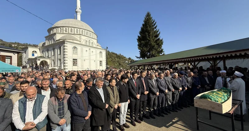 İstanbul da metro inşaatındaki kazada hayatını kaybeden işçi cenazesi defnedildi