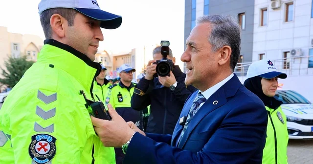 Bingöl de trafik ekiplerine yüz tanıma sistemine sahip 90 yaka kamerası tahsis edildi Bingöl Haberleri