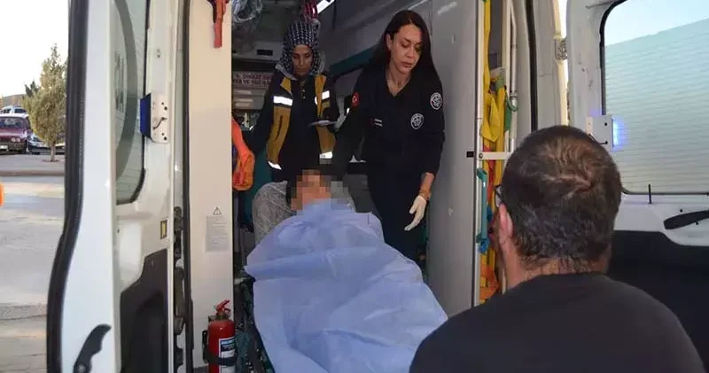 17 yaşındaki çocuk Neden yan baktın? kavgasında bıçaklandı