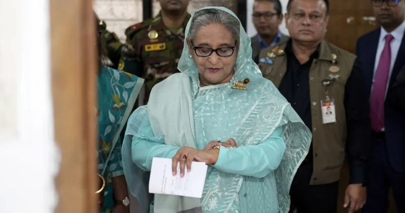 Eski Bangladeş Başbakanı idama mahkum edildi Dış Haberler