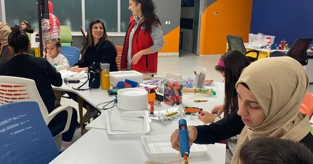 Büyükşehirden ara tatilde bilim şöleni: Çocuklar bilimle buluştu Kayseri Haberleri