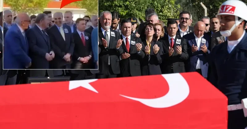 Şehit tabutunun başında gülen başkanın oğlundan skandal paylaşım