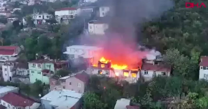 Bursa da iki katlı binada korkutan yangın! Ekiplerin alevlere müdahalesi sürüyor