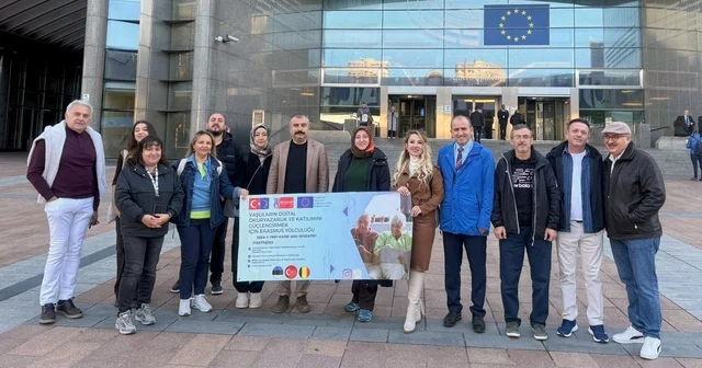 Yaşlıların dijital okuryazarlığını güçlendirmek için önemli adım Eskişehir Haberleri