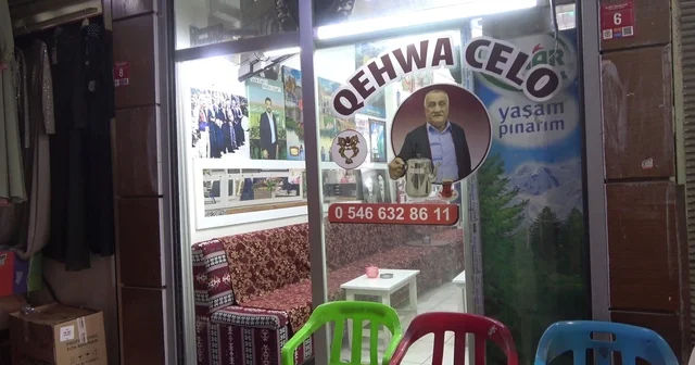 Şırnak ta çayın başında geçen bir ömür Cizre nin ustası 67 yıldır aynı heyecanla çay demliyor 13 yaşında başladı, 80 inde hala ayakta Şırnak Haberleri