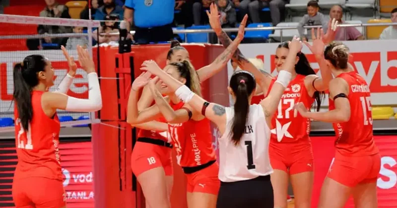 Kuzeyboru sahasında İlbank ı rahat devirdi Voleybol Haberleri Spor