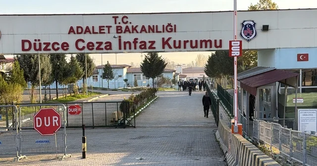 TBMM heyeti, Düzce Cezaevi nde incelemelerde bulundu Burada gördüklerimizi komisyonda hep beraber değerlendireceğiz Düzce Haberleri