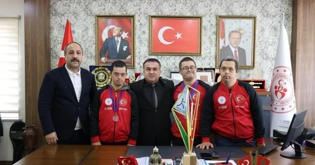 Özel Sporcular Down Sendromlu Basketbol Milli Takımı Bilecik te Bilecik Haberleri