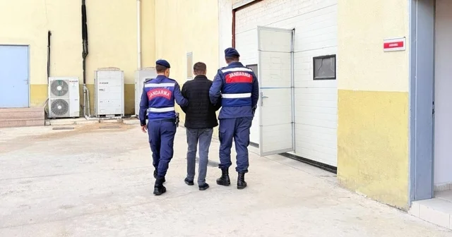 20 yıl hapis cezası ile aranan şahıs JASAT tan kaçamadı Gaziantep Haberleri