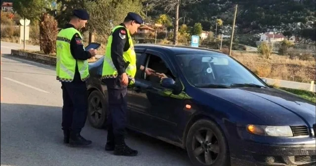 Muğla Jandarması ndan bir haftada 59 zanlıya gözaltı Muğla Haberleri