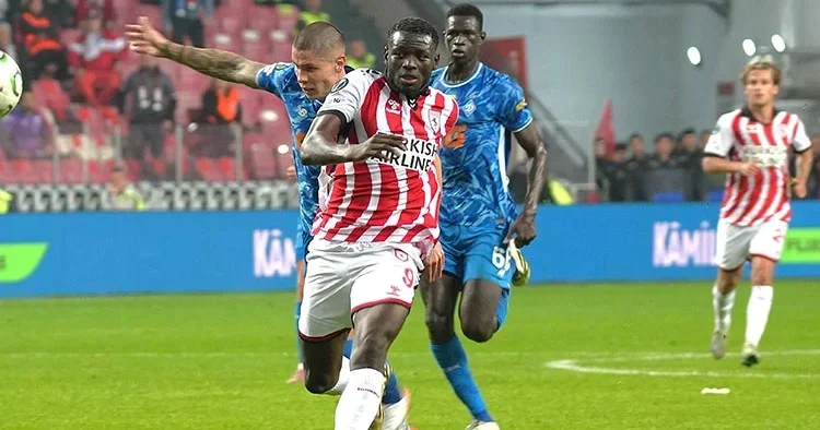 Samsunspor un da yer aldığı UEFA Konferans Ligi nde 18 maç oynanacak
