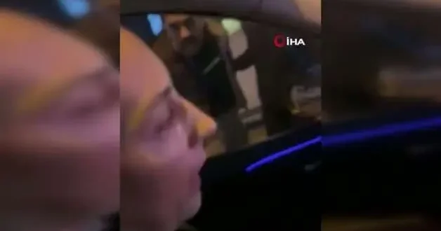 Trafik magandası çocuğunun yanında annesine hakaret etti!