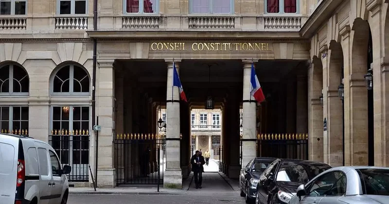 Fransa da belediye başkanına yolsuzluk soruşturması: Görevden alındı