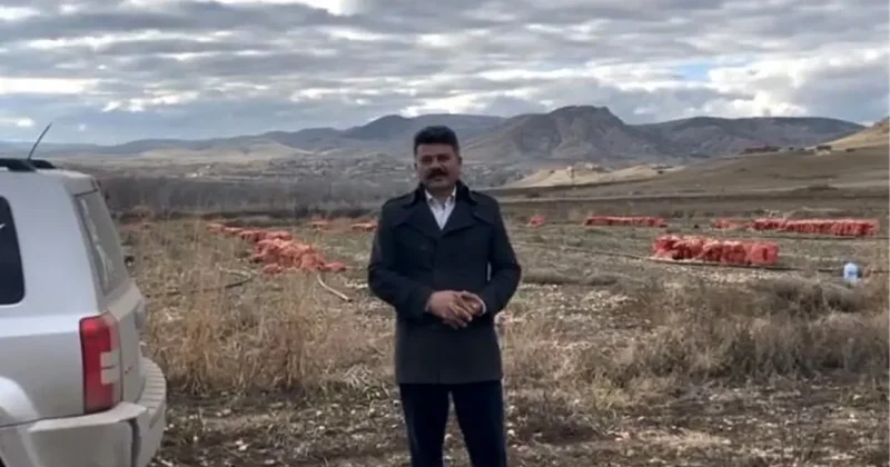 Çuvallar dolusu patatesi sokağa döken başkan yeniden gündemde