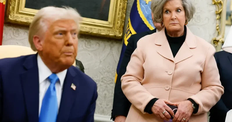 Trump ın Özel Kalem Müdürü nden Çarpıcı Açıklamalar