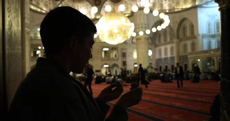 Diyanet dini günler takvimine göre 2025 Regaip Kandili ne zaman idrak edilecek, hangi güne denk geliyor, Regaip Kandili faziletleri neler?