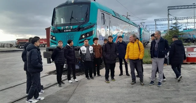 Lise öğrencilerden yerli üretime teknoloji odaklı ziyaret Eskişehir Haberleri