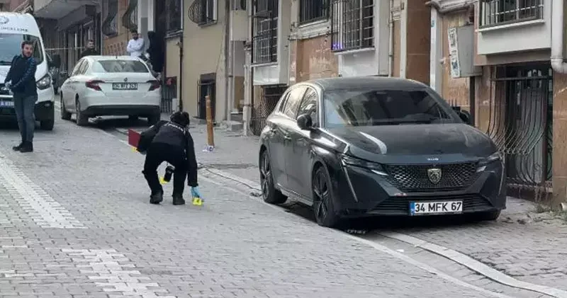 Esenyurt ta silahlı saldırı: 3 yaralı