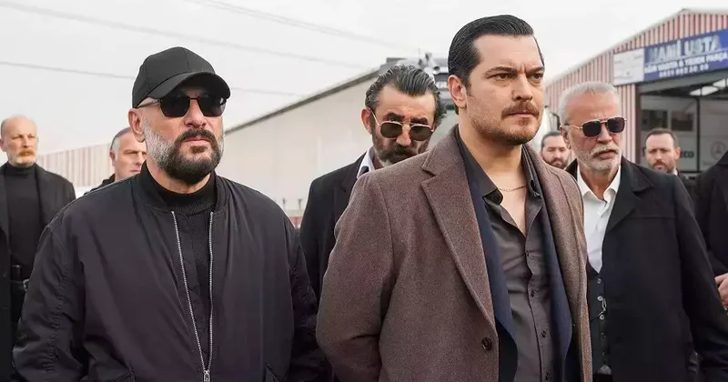 Eşref, Kadir in karşısına dikilecek