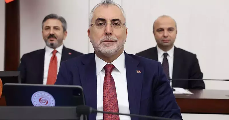 Bakan Işıkhan: Çalışanlarımızın enflasyona ezdirmeyeceğiz