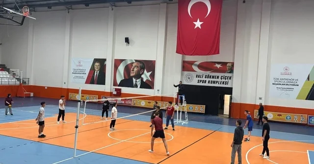 Sandıklı MYO Güz Dönemi Voleybol Turnuvası sona erdi Afyonkarahisar Haberleri