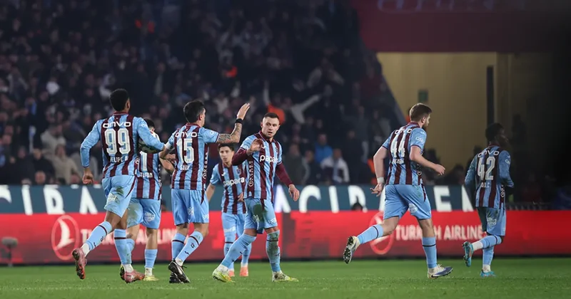 TRABZONSPOR ALANYASPOR CANLI Trabzonspor un kupada konuğu Alanyaspor! Fatih Tekke nin 11 i belli oldu...