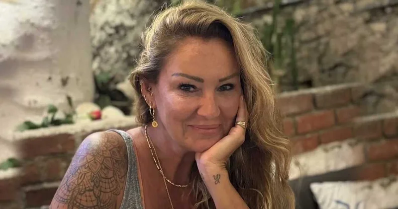 Pınar Altuğ takipçisinin Ramazan yorumuna kayıtsız kalamadı