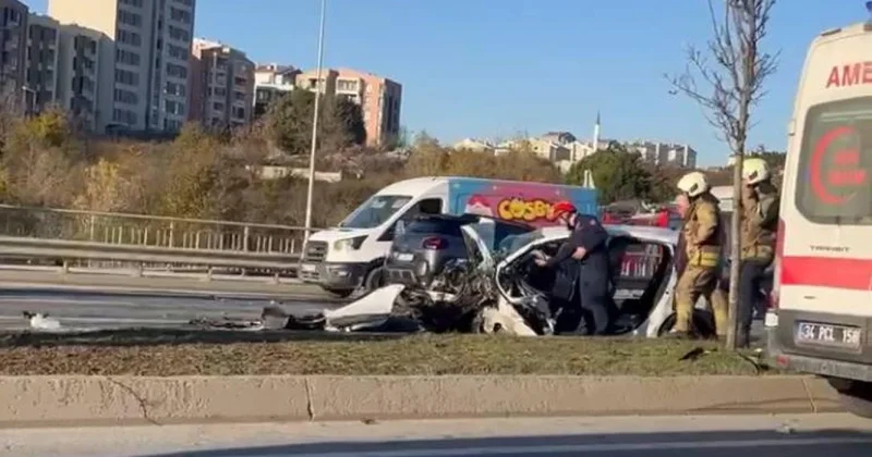 Başakşehir de iki otomobilin çarpıştığı kazada 1 kişi öldü