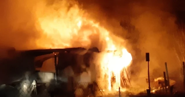 Kümesi alev alev yandı, karşısına geçip Canımız sağ, ben de yanabilirdim dedi Bolu Haberleri