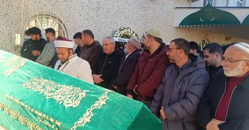 Sultanbeyli’de motor kazasında hayatını kaybeden 3 çocuk babası son yolculuğuna uğurlandı