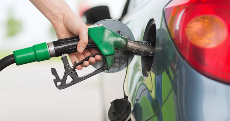 Araç sahipleri dikkat! Tabelalar değişti: Benzine indirim geldi... İşte 17 Aralık 2025 güncel LPG, motorin ve benzin fiyatları Enerji Haberleri