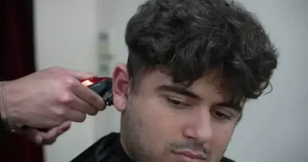 Bağcılar’da dünyanın en iyi kuaförleri engelliler için yarıştı