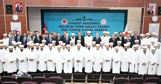 Diyanet Akademisi nde mezuniyet heyecanı Erzurum Haberleri