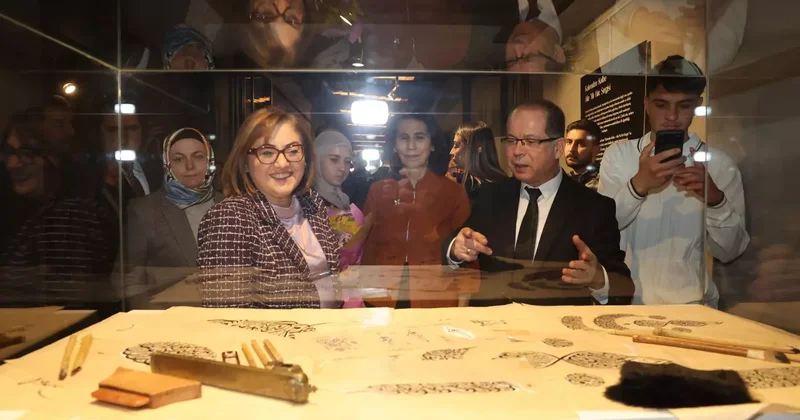 “Kalemden Kalbe” sergisi Gaziantep’te kapılarını açtı