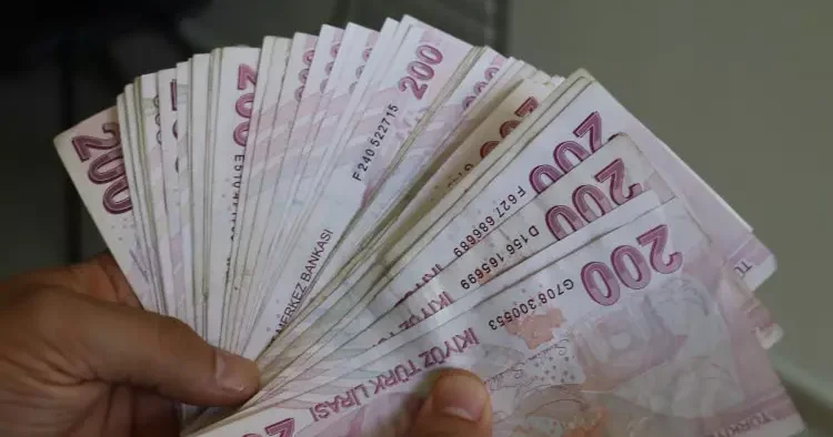 Türkiye nin en borçlu şirketleri belli oldu