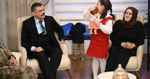 Şehidin ailesine vefa ziyareti Erzurum Haberleri