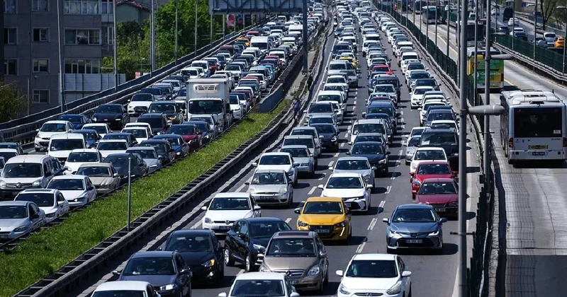 Trafiğe 183 bin 172 yeni araç kaydı yapıldı