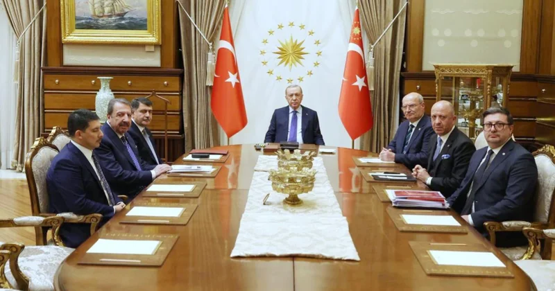 Cumhurbaşkanı Erdoğan, ATO nun yürüttüğü çalışmalar hakkında bilgi aldı