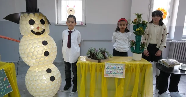 Geri dönüşümle farkındalık oluşturdular Erzurum Haberleri