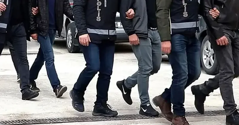 Filistin’e yardım vaadiyle dolandırıcılık: 3 zanlı yakalandı İstanbul Haberleri