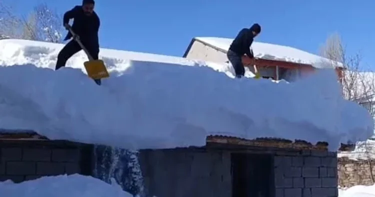 Kış mevsimi burada çok sert geçiyor: Kar kalınlığı 2 metreyi geçti