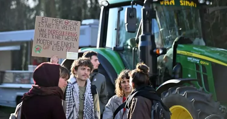Çiftçiler ayaklandı! Anlaşmaya tepki büyüyor