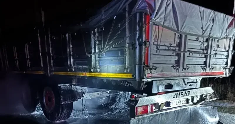 Malatya Ankara kara yolunda korku dolu anlar: Amonyum nitrat yüklü tırda yangın çıktı Malatya Haberleri