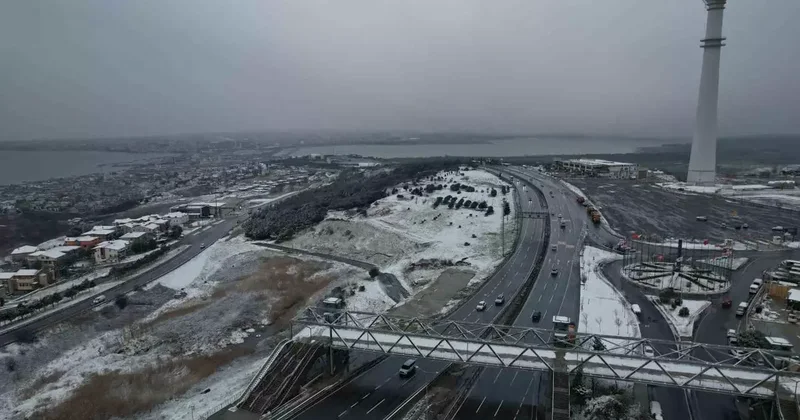 Beylikdüzü kar yağışı sonrası havadan görüntülendi